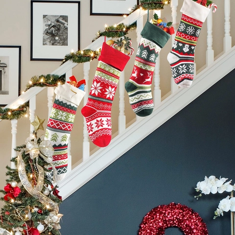 Calcetines de Navidad de Punto con Diseños de Renos Copos de Nieve Muñecos de Nieve Árbol de Navidad Bolsas de Regalo Decoración Navideña