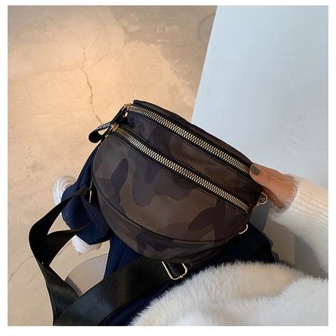 Women Fashion Camouflage Saddle Bag Oxford Cloth Wide Strap Crossbody Chest Bag Geometric Print Double Zipper Street Style