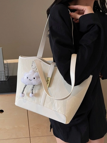 Bolso Tote Arrugado de Gran Capacidad para Mujer Cuero PU Bolso de Hombro Plata Metalizado Negro Con Colgante de Nube Felpa