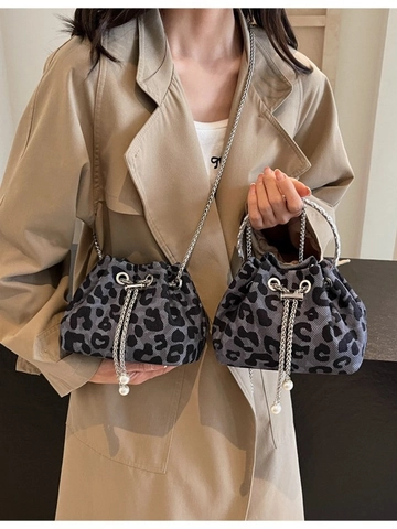 Women's Fashion Leopard Print Bucket Bag With Rhinestone Metal Handle Artificial Pearl Drawstring Detail Chain Shoulder Bag