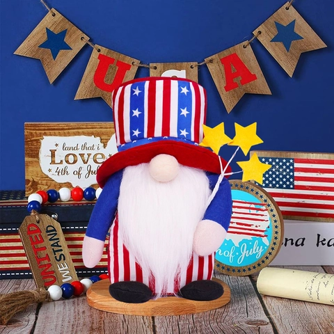 Gnome du Jour de l'Indépendance Décoration en Peluche Étoiles et Rayures Poupée sans Visage Patriotique Ornement de Table