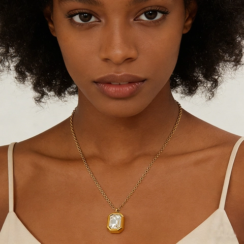 Elegante Collana Con Pendente Acciaio Inossidabile Rettangolo Zircone Taglio Smeraldo Placcato Oro Per Donna Gioielli Daily Minimalisti
