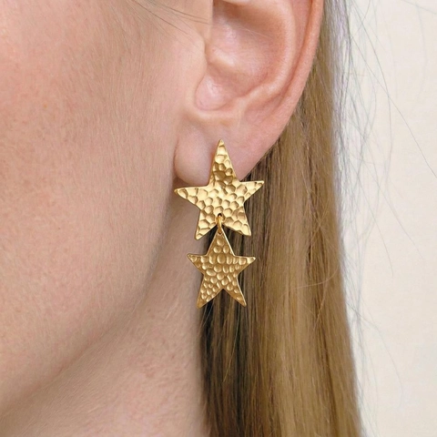 Hammered Stainless Steel Moon And Star Earrings 18K Gold Plated Asymmetric Studs Hypoallergenic Waterproof Jewelry For Women