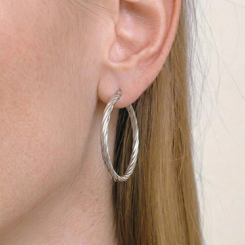 Stainless Steel Twisted Rope Hoop Earrings Vintage Gold Silver Plated Geometric Round Circle Earrings Jewelry Gift For Women