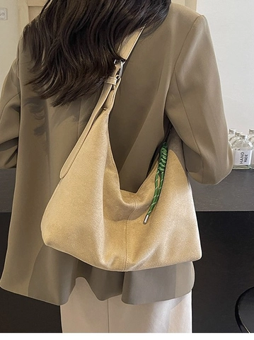 Women Large Capacity Suede Look Hobo Bag Retro Minimalist PU Leather Shoulder Bag With Green Braided Rope Decor Commuter Tote