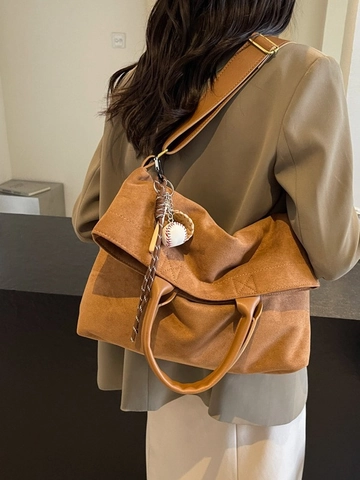 Borsa Tote Grande Capacità in Finta Pelle Scamosciata Vintage Per Donna Borsa a Tracolla in PU Con Ciondolo da Baseball
