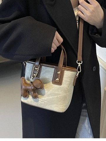 Retro PU Leer Denim Canvas Emmer Tas Voor Vrouwen Vintage Kleine Crossbody Tote Met Hond Bedel Klinknagel Letter Print Schouder Handtas