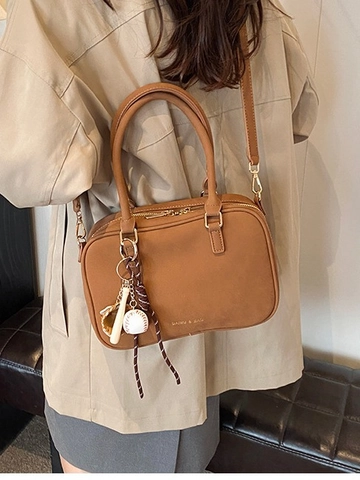 Women Vintage PU Leather Boston Bag Large Capacity Pillow Shoulder Crossbody Handbag With Baseball Charm For Casual Daily Fashion