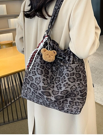 Women Large Capacity Leopard Print Bucket Bag Fashion PU Leather Drawstring Crossbody Bag With Plush Bear Pendant