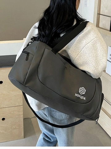 Women Large Capacity Nylon Travel Bag Waterproof Gym Yoga Sport Bag With Shoe Compartment Dry Wet Separation Weekend Bag