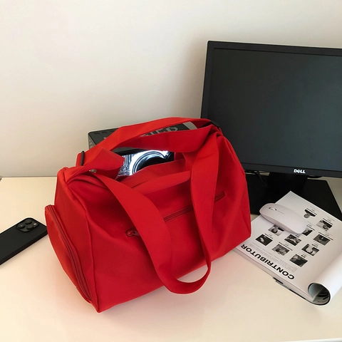 Large Capacity Sport Fitness Bag Nylon Lightweight Travel Duffel With Shoe Compartment Crossbody Yoga Bag For Women Men