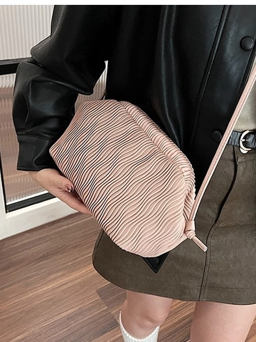 Women Pleated Cloud Crossbody Bag PU Leather Ruched Shoulder Bag Vintage Minimalist Solid Color Clutch Fashion Handbag