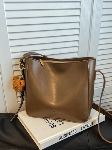 Women Vintage PU Leather Shoulder Bag Solid Color Bucket Tote Crossbody Handbag With Plush Bear Pendant Fashion Casual Bag