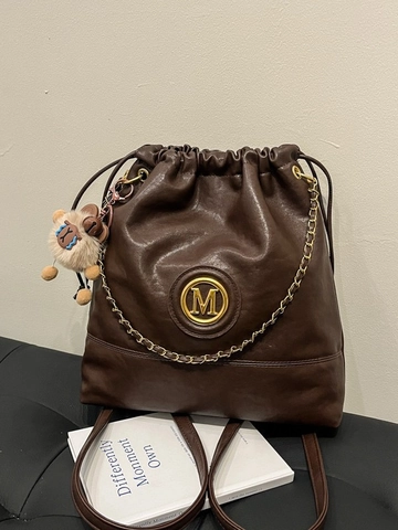 Women's Vintage PU Leather Drawstring Bucket Backpack Fashion Large Capacity Chain Commuter Shoulder Bag With Plush Charm