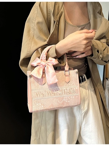 Sac Cabas Femme Broderie Mode Avec Foulard en Soie Petit Sac à Main en Cuir PU Sac à Bandoulière Élégant pour Navettage