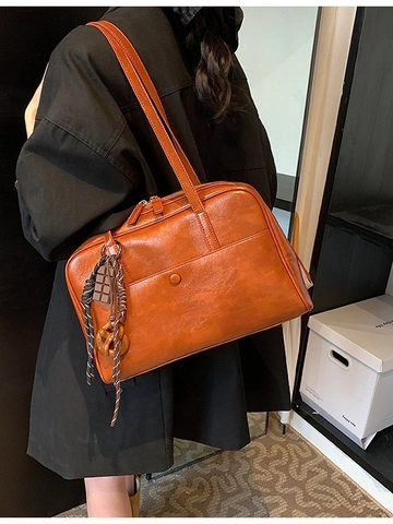 Women's Vintage Large Capacity PU Leather Shoulder Tote Bag Retro Glossy Handbag With Decorative Pendant For Daily Use