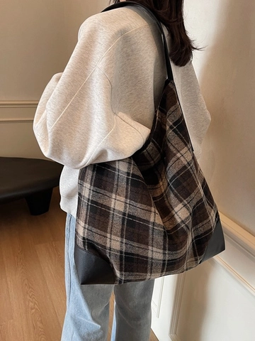 Women Vintage Plaid Large Capacity Tote Bag British Style Woolen Fabric Splicing Faux Leather Shoulder Bag For School Daily