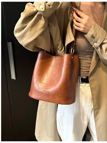 Vintage PU Leather Bucket Bag Large Capacity Shoulder Crossbody Bag For Women Minimalist Daily Casual Tote Handbag
