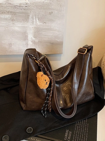 Women Retro Large Capacity Hobo Bag PU Leather Shoulder Bag With Cute Bear Pendant Commuter Crossbody Bag Dumpling Bag