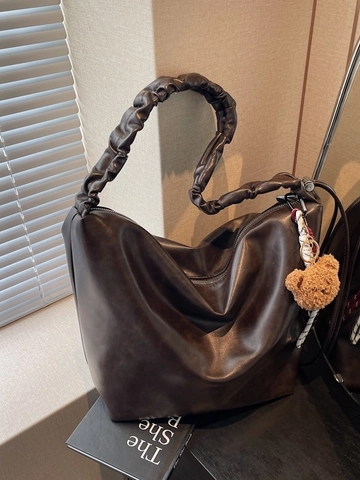 Women Large Capacity Shoulder Bucket Bag Pleated Scrunchie Strap PU Leather Hobo Bag With Plush Bear Charm And Scarf
