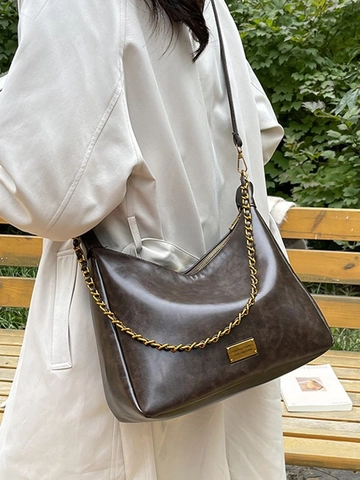 Vintage PU Leather Large Capacity Tote Bag Minimalist Women Shoulder Bag With Metal Chain Decoration Daily Commute Purse