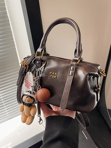 Bolso de Mano Boston de Cuero PU Vintage para Mujer Bolso de Bandolera Casual Retro Con Colgantes Oso Baloncesto Bolso de Hombro