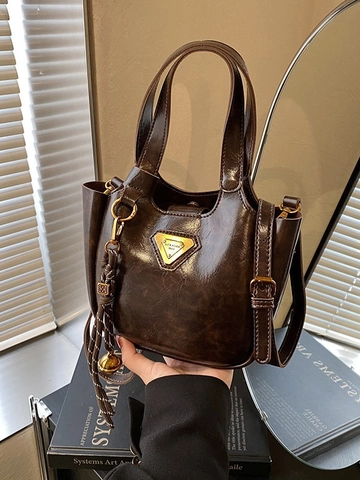 Borsa a Secchiello in Pelle PU Retrò da Donna Logo Triangolare Cuciture Pendente a Nappa Borsa a Tracolla Piccola per Lavoro