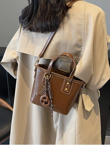 Borsa a Secchiello in Pelle PU Vintage per Donna Borsa a Mano Tinta Unita Retro Con Pendenti Borsa a Tracolla Versatile Borsa a Spalla per Pendolari