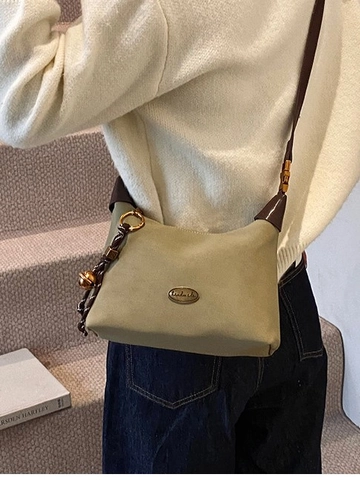 Women Urban Minimalist PU Hobo Crossbody Bag Autumn Winter Fashion Commuting Dumpling Bag With Braided Bell Charm Versatile Purse