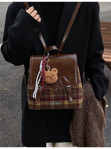 Zaino in Pelle PU a Quadri Vintage per Donna Moda Stile Preppy Grande Capacità Borsa da Viaggio con Ciondolo a Orso