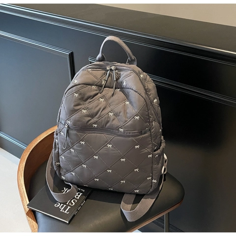 Zaino da Donna Trapuntato con Fiocco Grande Capacità Ricamo a Rombi per Studenti Zaino Casual Quotidiano in Tessuto a Spalla