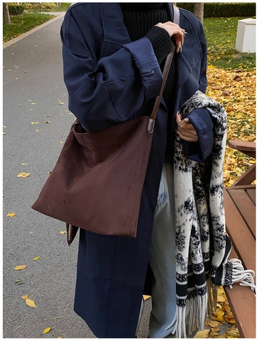 Große Kapazität Mattierte PU Leder Umhängetasche Für Damen Vintage Hobo Tote Bag Mit Kleiner Tasche Goldenem Schloss Dekor