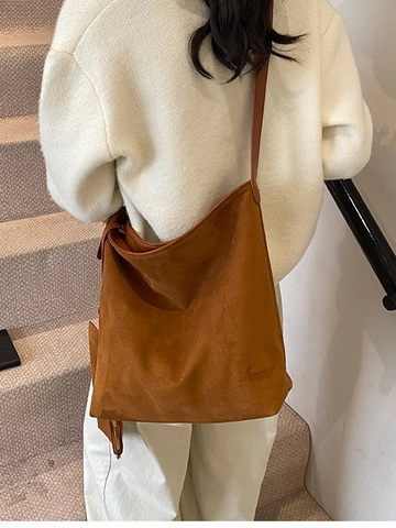 Große Kapazität Mattierte PU Leder Umhängetasche Für Damen Vintage Hobo Tote Bag Mit Kleiner Tasche Goldenem Schloss Dekor