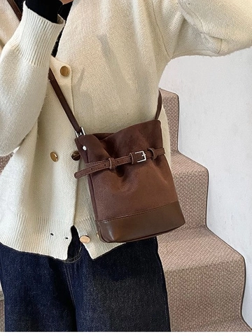Vintage PU Wildleder Patchwork Beuteltasche Für Damen Minimalistische Mode Herbst Winter Umhängetasche Mit Verstellbarem Riemen