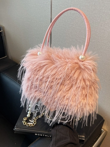 Luxury Faux Fur Bucket Bag With Artificial Pearls And Gold Chain Shoulder Strap Women Elegant Plush Handbag For Winter Party Evening Purse
