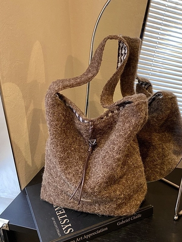 Women Lazy Style Boucle Plush Tote Bag Large Capacity Minimalist Solid Color Shoulder Crossbody Bag With Gingham Lining