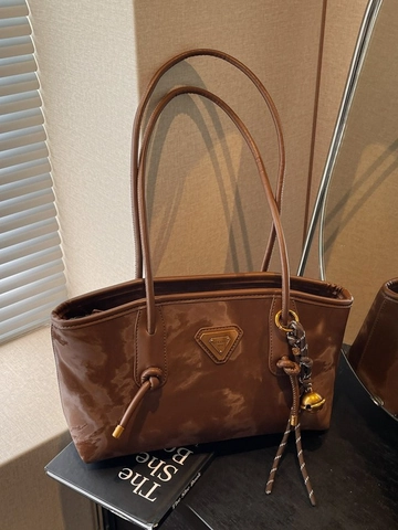 Borsa Tote da Donna alla Moda in Tessuto Plaid a Contrasto con Etichetta in Metallo e Ciondolo a Campanella Borsa Sottoascellare Retro