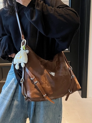 Vintage Large Capacity Hobo Shoulder Bag For Women Glossy PU Leather Tote Bag With Triangle Metal Plaque Casual Korean Style Bag