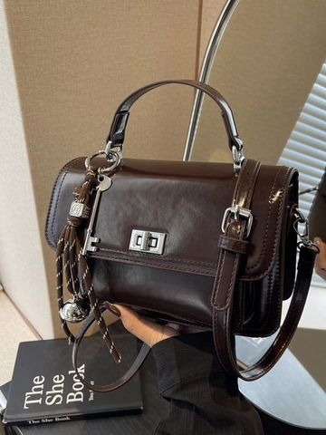 Vintage PU Leather Small Square Crossbody Bag For Women Minimalist Fashion Handbag With Braided Rope Key Bell Pendant Commuter Shoulder Bag