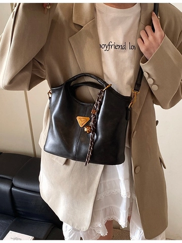 Damen Retro Eimertasche Mode PU Leder Handtasche Mit Dreieck Metall Logo Elegante Umhängetasche Tägliche Schultertasche