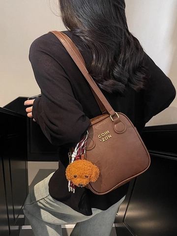 Bolso de Hombro Cuadrado Pequeño Vintage para Mujer Cuero PU Decoración de Metal Bolso Bandolera Con Colgante Perro de Felpa Bolso de Mano