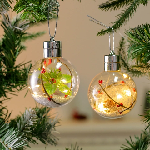 Leuchtende Transparente LED Weihnachtskugeln Anhänger Mit Tannenzapfen Und Blättern Deko Für Weihnachtsbaum Schaufenster