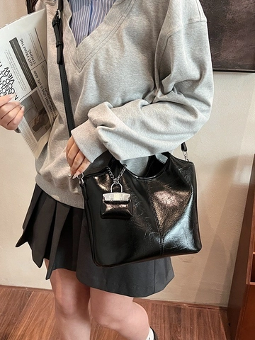 Women Vintage PU Leather Bucket Bag Casual Crossbody Shoulder Bag With Detachable Strap And Mini Bag Pendant Fashion Bag