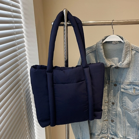 Große Kapazität Gesteppte Puffer Tote Tasche Für Damen Nylon Schultertasche Minimalistisch Herbst Winter Casual Handtasche