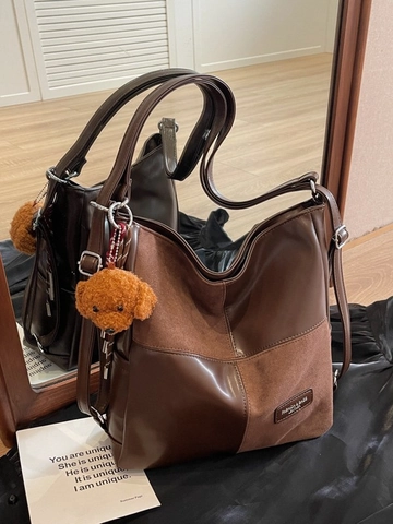 Zaino Tote Vintage Grande Capacità con Cuciture per Donna in Pelle PU Patchwork Scamosciato Borsa a Tracolla con Ciondolo Teddy