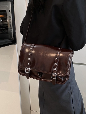 Vintage PU Leather Large Capacity Tote Bag For Women Retro Shiny Underarm Crossbody Bag With Metal Grommets And Buckles Commuting Shoulder Bag