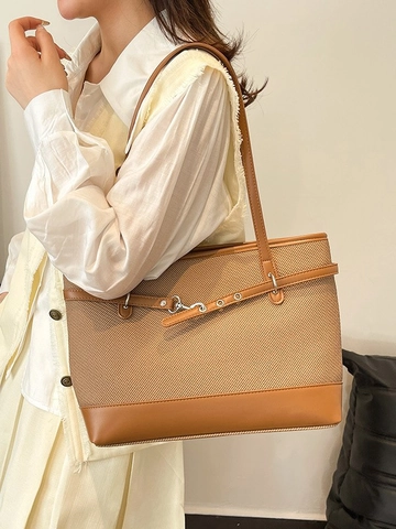 Women Large Capacity Tote Bag Spliced Woven PU Leather Shoulder Bag Casual Commuter Underarm Bag With Decorative Belt Buckle