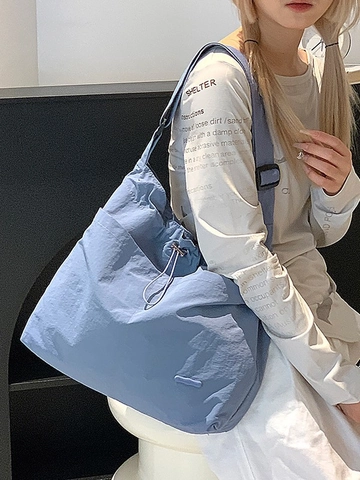 Borsa a Tracolla da Donna Casual in Nylon Grande Capacità Resistente all'Acqua con Coulisse Borsa a Spalla Cinghia Regolabile Borsa Tote Hobo Leggera
