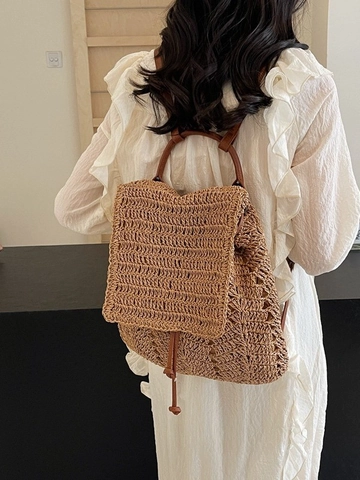 Women Stylish Straw Woven Backpack Summer Resort Fashion Large Capacity Handwoven Bag With PU Leather Straps Drawstring Flap