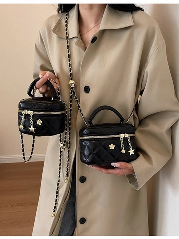 Women Quilted Chain Crossbody Bag Fashion PU Leather Mini Vanity Case Handbag With Plush Pendant Small Box Shoulder Bag